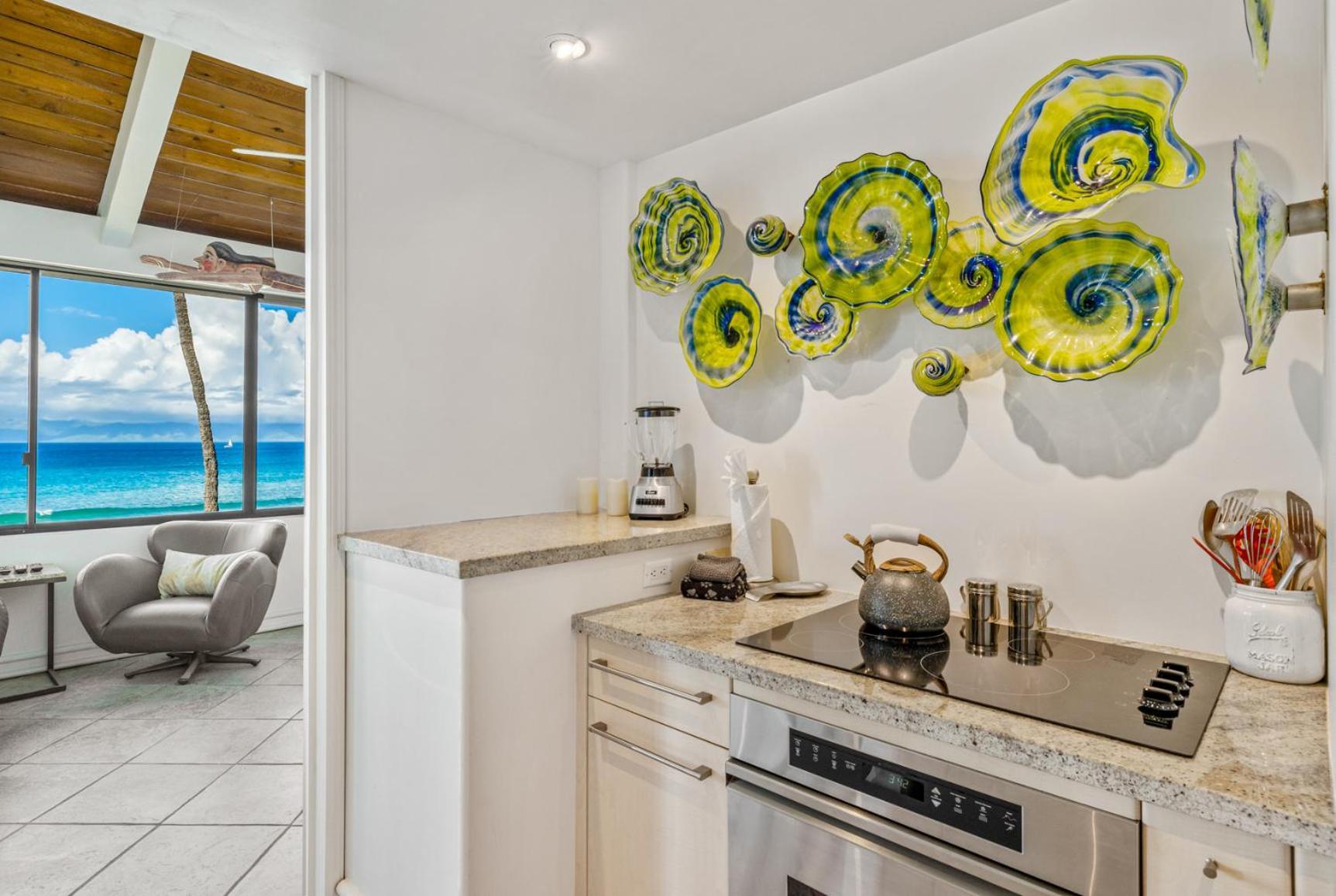 The Noniluna Two - Sleeps 9 Plus Pack N Play Lahaina Exterior photo